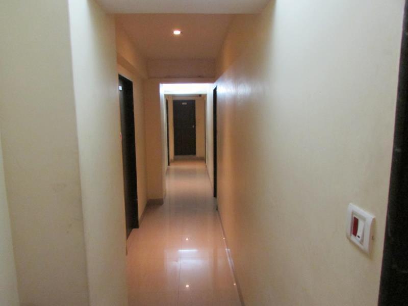 Oyo 49867 Hotel Kalpana Residency Mumbai Exterior foto